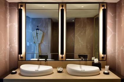 Nobu Hotel Miami Beach - image 8