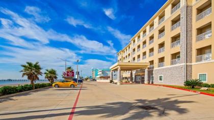 Best Western Plus Galveston Suites - image 1