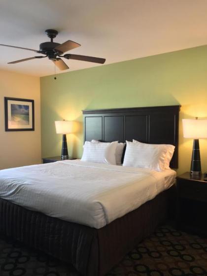 New Hotel Collection Harbourside - image 5