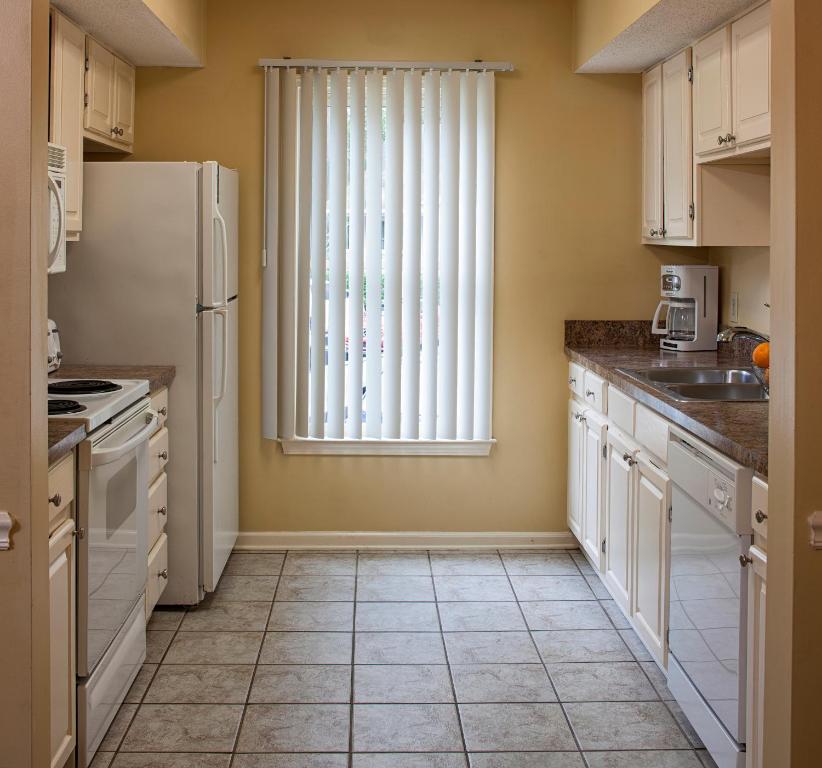 The Cottages by Spinnaker Resorts - image 7