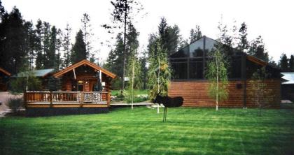 Silverwolf Log Chalets - image 3