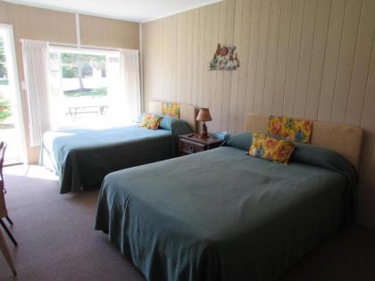 Grand Lake Resort - image 6