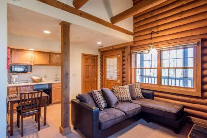 Heartland Country Resort & Lodge - image 8