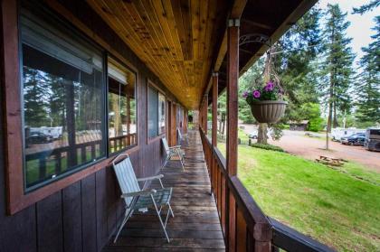 Crater Lake Gateway-Rocky Point Resort - image 20
