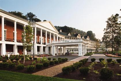 Omni Bedford Springs Resort - image 1