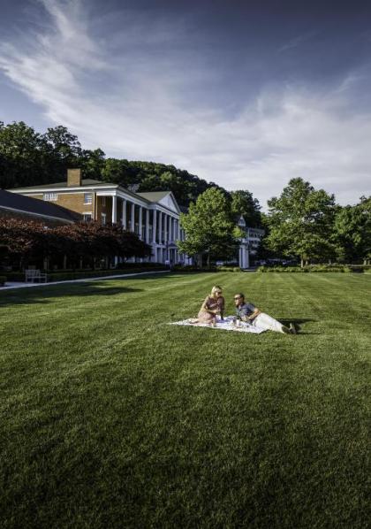 Omni Bedford Springs Resort - image 9