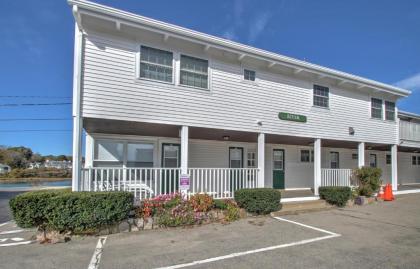 Norseman Resort on the Beach - image 9