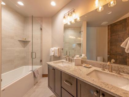 Blackstone by Canyons Village Rentals - image 14