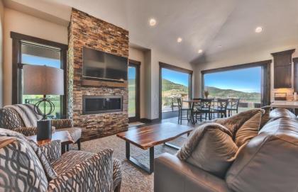 Blackstone by Canyons Village Rentals - image 17