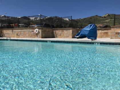 Blackstone by Canyons Village Rentals - image 5