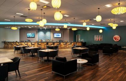 Avanti Palms Resort And Conference Center - image 15