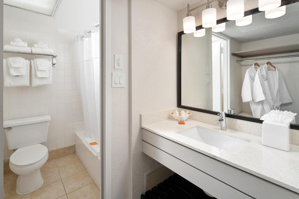 Avanti Palms Resort And Conference Center - image 5