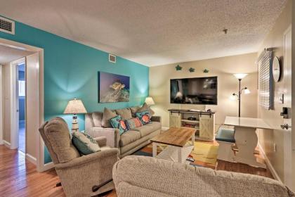 Hilton Head Resort Condo - Walk to Beach! - image 9