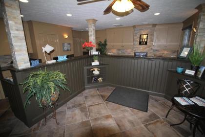 Sea Mist Resort Motel - image 10
