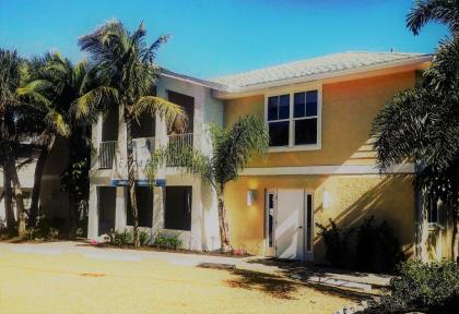 Escape Casey Key - image 2
