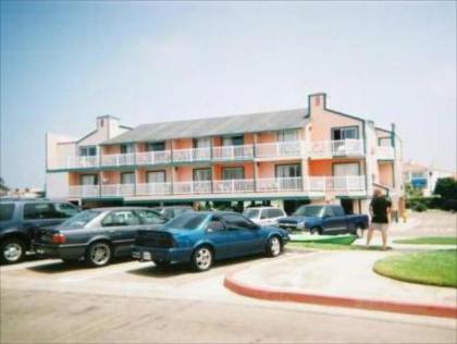 Ocean Surf Inn & Suites - image 3