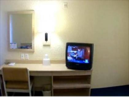 Motel 6-Anaheim CA - Fullerton East