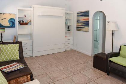 Aloha Condominium - On the Intracoastal - Walk to the Beach - image 12