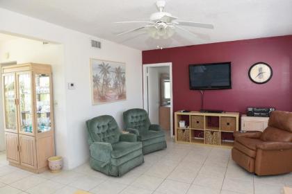 Aloha Condominium - On the Intracoastal - Walk to the Beach - image 18