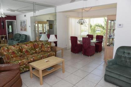 Aloha Condominium - On the Intracoastal - Walk to the Beach - image 19