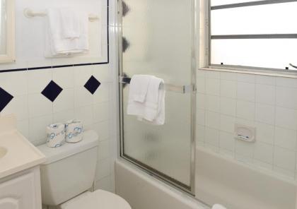 Aloha Condominium - On the Intracoastal - Walk to the Beach - image 7