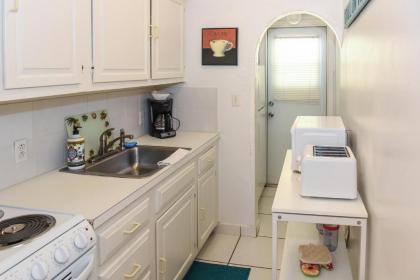Aloha Condominium - On the Intracoastal - Walk to the Beach - image 9