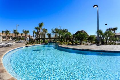 Fantastic Golf Resort with a Movie Theater and Huge Clubhouse and Restaurant - image 16