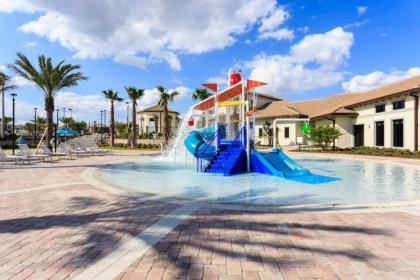Fantastic Golf Resort with a Movie Theater and Huge Clubhouse and Restaurant - image 17