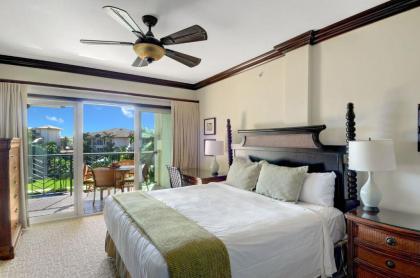 Waipouli Beach Resort Penthouse Exquisite Ocean & Pool View Condo! - image 15