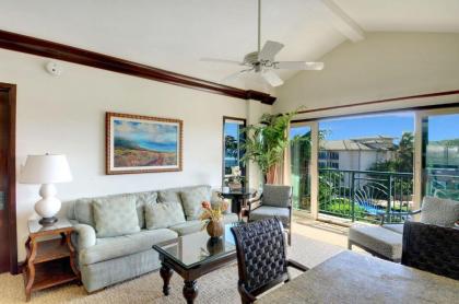 Waipouli Beach Resort Penthouse Exquisite Ocean & Pool View Condo! - image 20