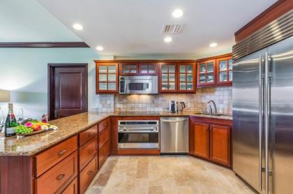 Waipouli Beach Resort Gorgeous Luxury Ocean View & Pool View AC! Sleeps 8 - image 12