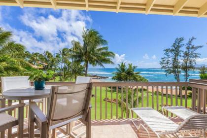 Lae Nani Resort Penthouse Oceanfront Pool - image 12