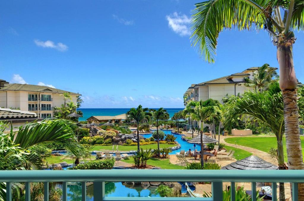 Waipouli Beach Resort Exquisite Luxury Oceanview - Best Location! Sleeps 8 - main image