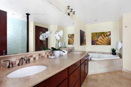 Waipouli Beach Resort Penthouse Beautiful Oceanview Aloha! AC Pool - image 19