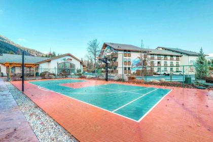 Icicle Village Resort 402: Juniper Studio - image 11