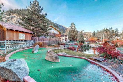 Icicle Village Resort 402: Juniper Studio - image 20