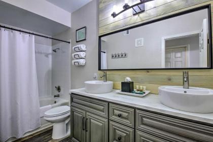 Luxe Resort Living in Papago Park with Spa and Pool! - image 10