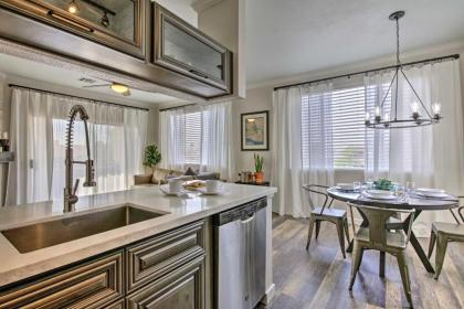 Luxe Resort Living in Papago Park with Spa and Pool! - image 15