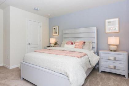 Fabulous Home with Pool at Solterra Resort ST5501 - image 18