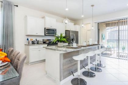 Fabulous Home with Pool at Solterra Resort ST5501 - image 9