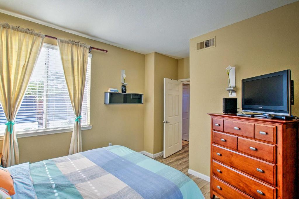 Resort Retreat in Paradise Valley and Kierland Area! - image 6