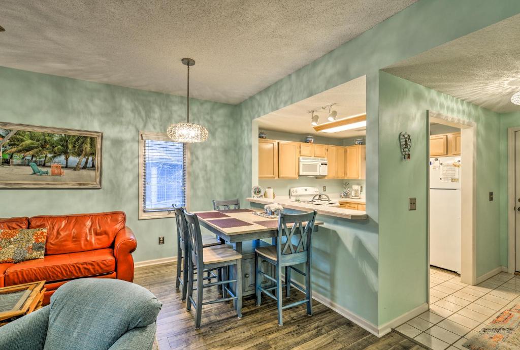 Resort Condo with Porch -1 mi from North Myrtle Beach - image 2