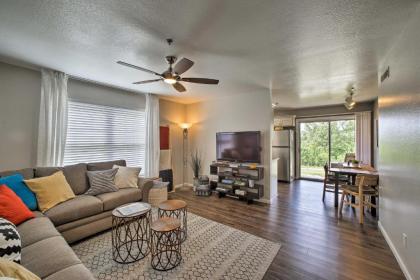 Renovated Branson Condo with Resort-Style Pool Access - image 17
