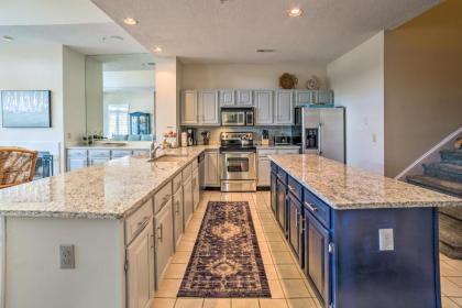 North Myrtle Beach Resort Villa-5 Miles to Ocean! - image 8