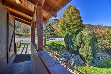 Cozy Condo - Walk to Resort 9 Miles to Sugar Mtn! - image 8
