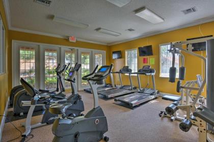 Private Family Villa with Resort Access - Near Disney - image 19