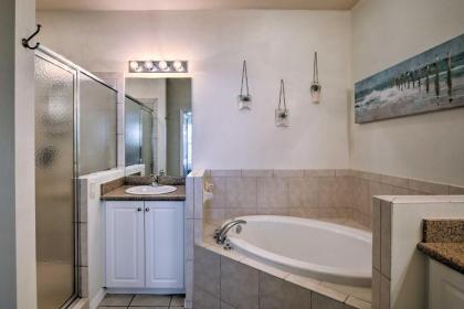 Beautiful Naples Golf Villa in Famous Lely Resort! - image 16