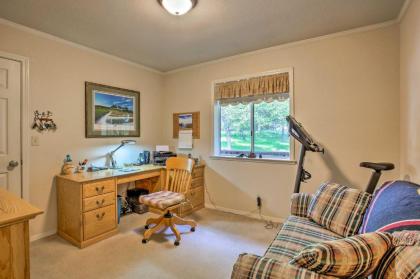 Groveland Resort-Style Home with Grill near Yosemite! - image 17
