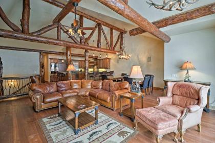 Whitefish Mountain Resort Cabin with Private Hot Tub - image 1