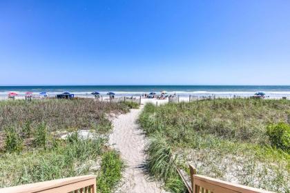 Baywatch Resort Tower 2 Oceanfront Condo with Pools! - image 11